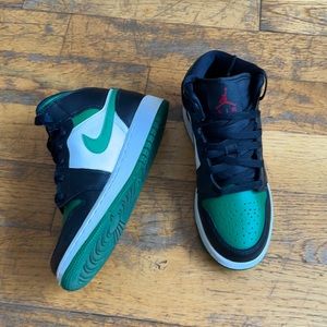 jordan 1 mids - green toe (gs)